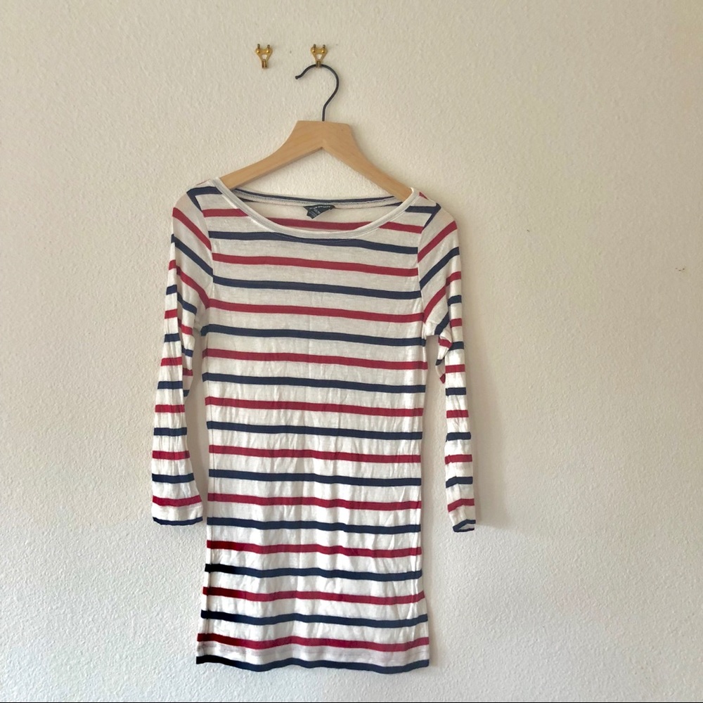 ❗️NWOT Club Monaco Striped Knit Tee